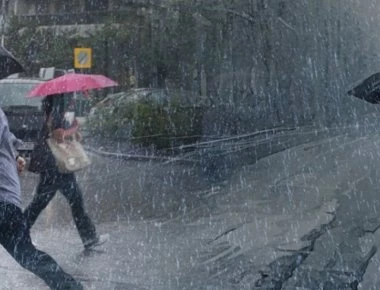 «Χειμωνιάτικο» καλοκαίρι: Κακοκαιρία μέχρι την Πέμπτη με καταιγίδες και χαλάζι!